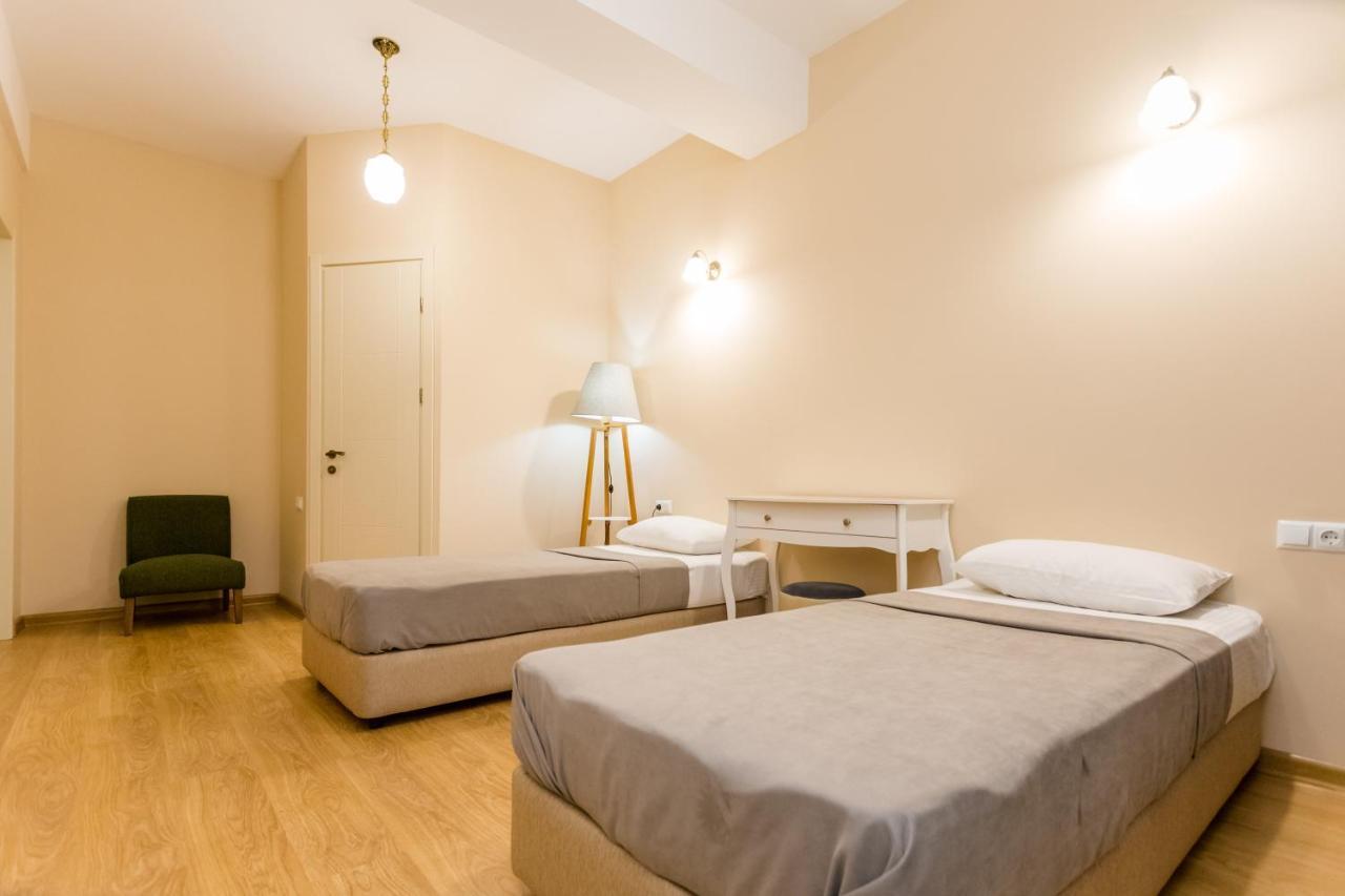 Central Comfort Place L 第比利斯 外观 照片