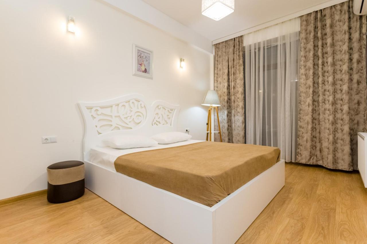 Central Comfort Place L 第比利斯 外观 照片